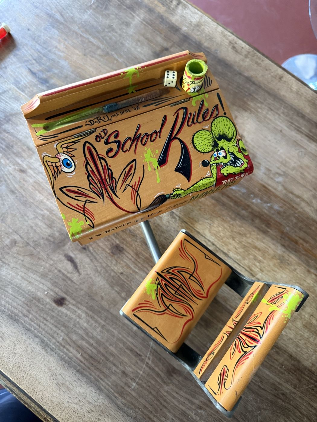 Pinstriped Schulbank – Doug Dorr Original
