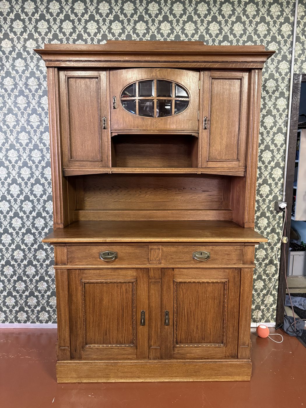 Jugendstil-Buffet Eiche · zweiteilig