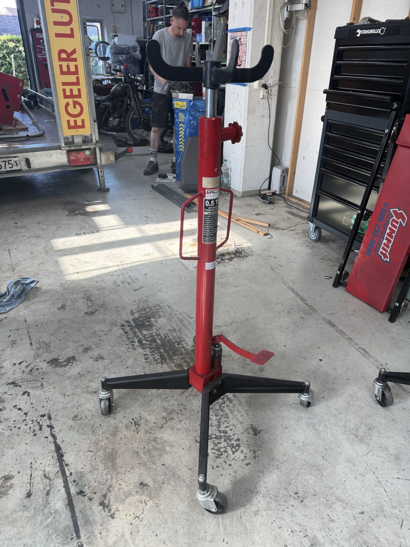 Getriebeheber 0.5 t · hydraulisch · FH Herren AG