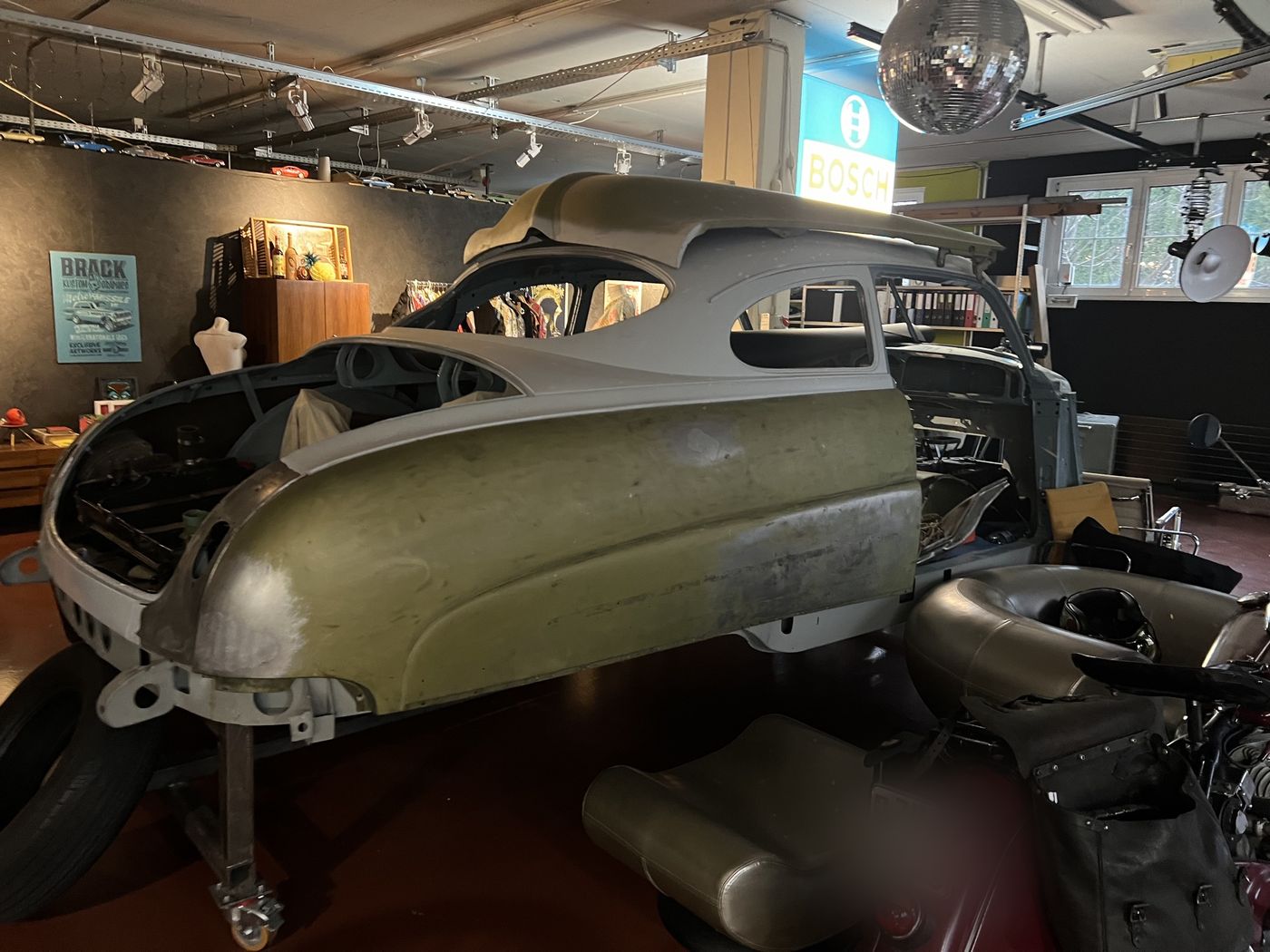 Hudson Hornet 1951 · Projekt mit Papieren