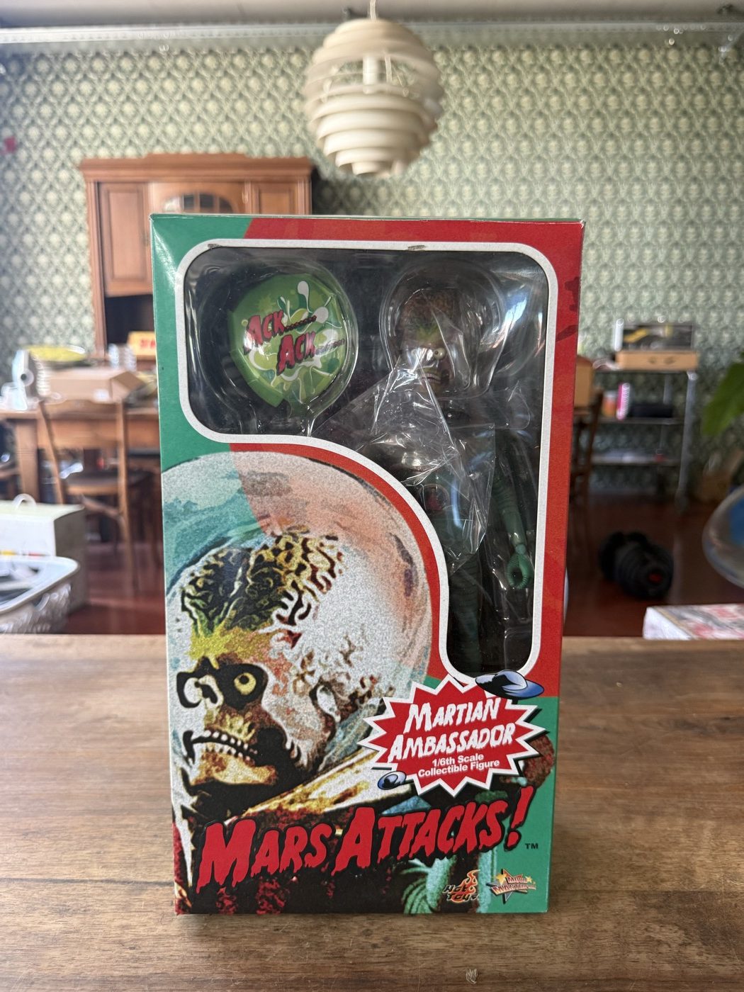 Mars Attacks! «Martian Ambassador» · Figur 1/6