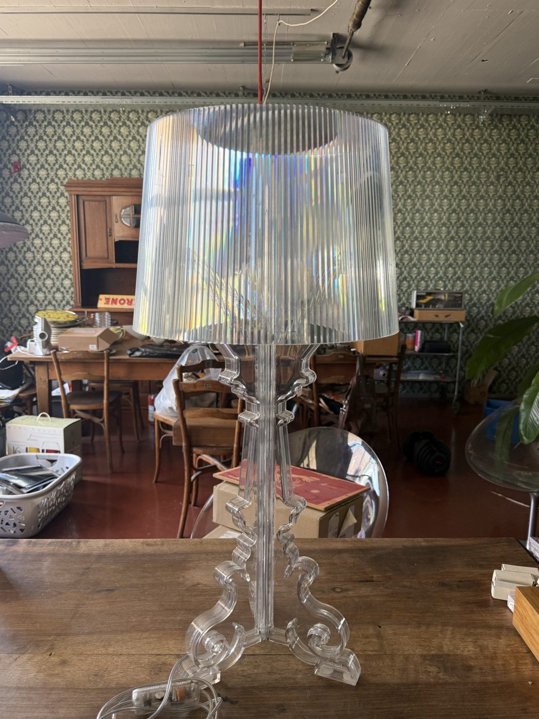 Tischleuchte im Bourgie-Stil · transparent