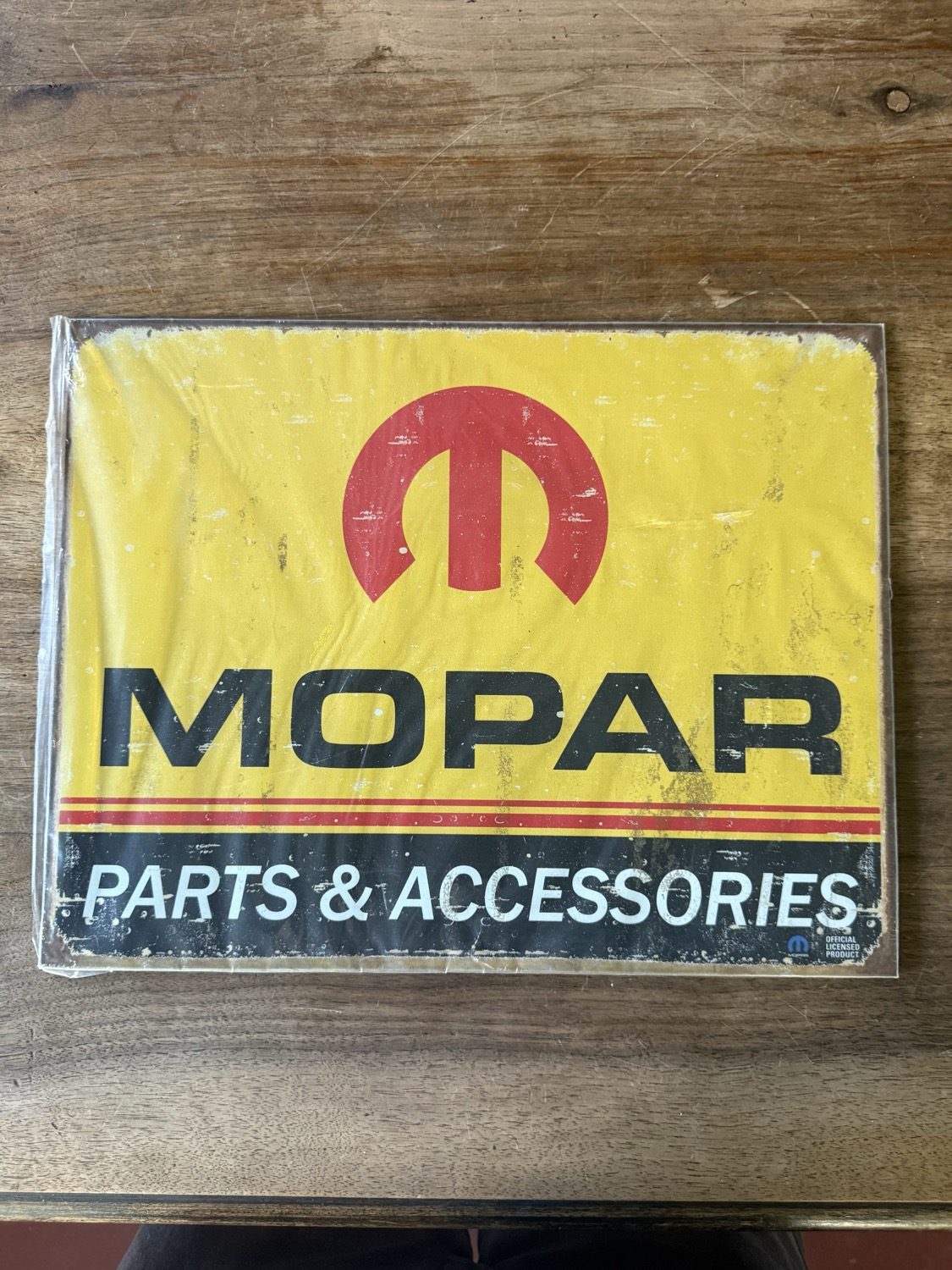 Blechschild «Mopar Parts & Accessories», originalverpackt