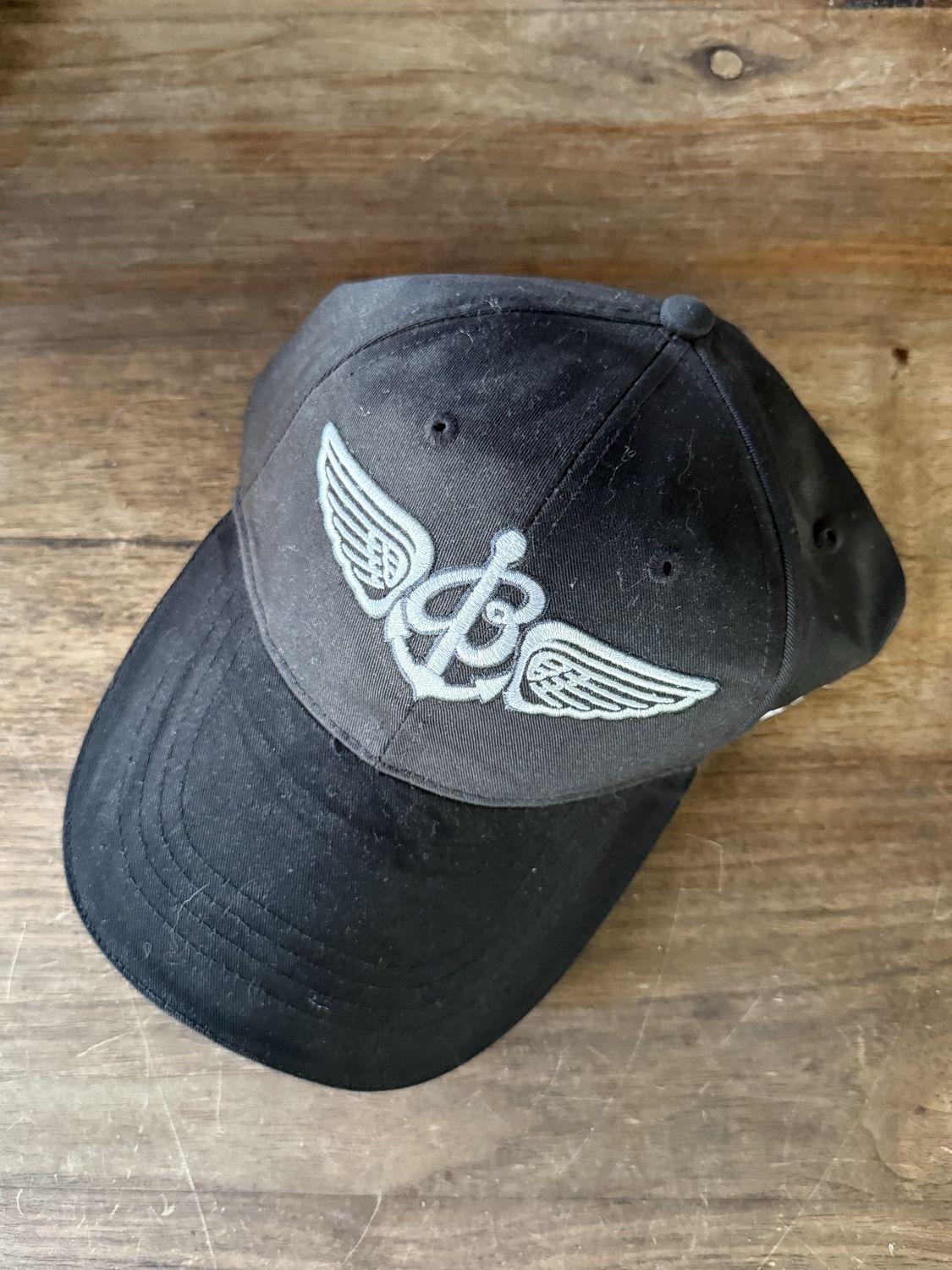 Breitling Cap, schwarz mit silbernem Logo