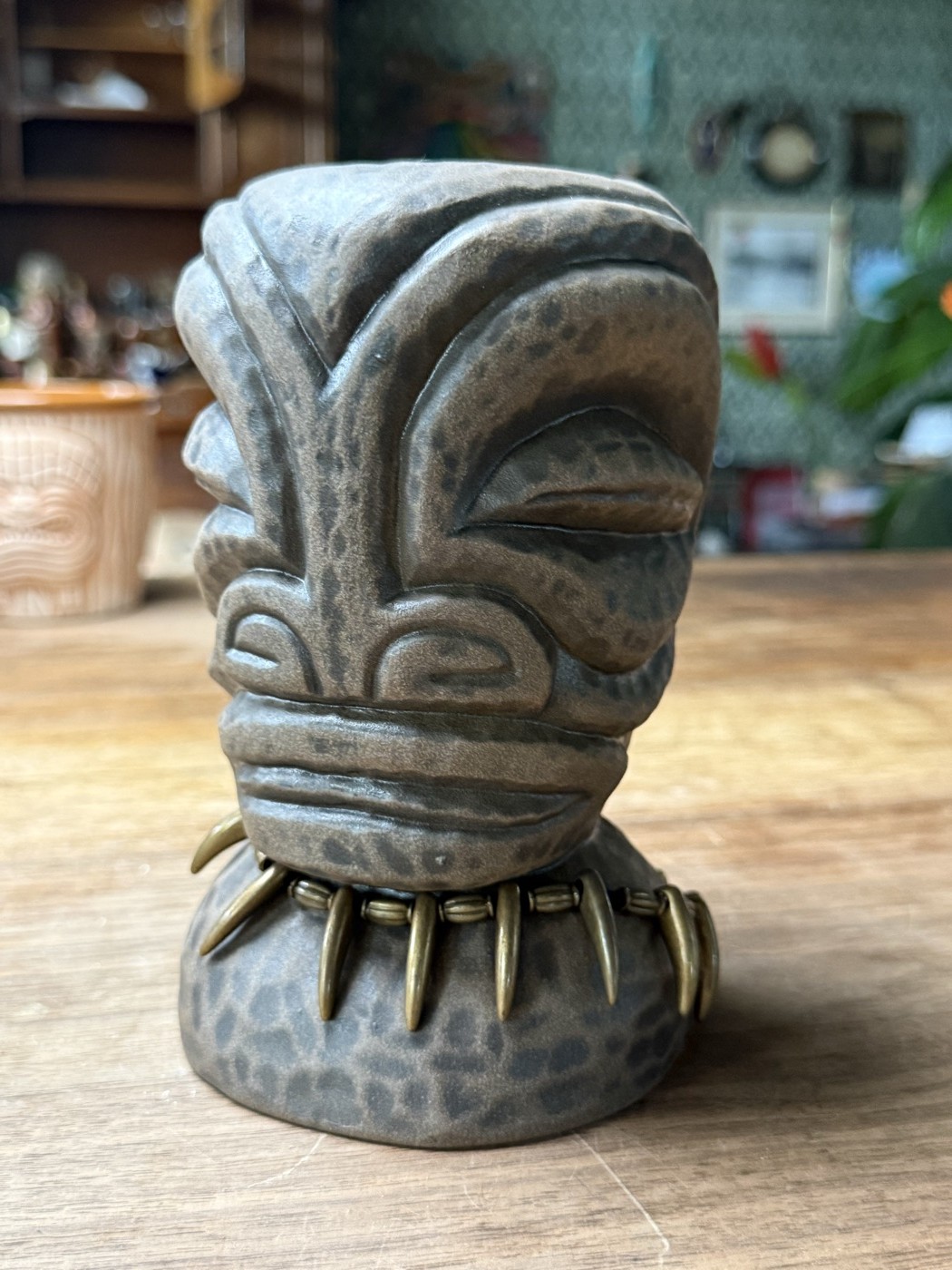 JerK Kustoms «Alibi's Tiki Bar» Mug #29, grauer