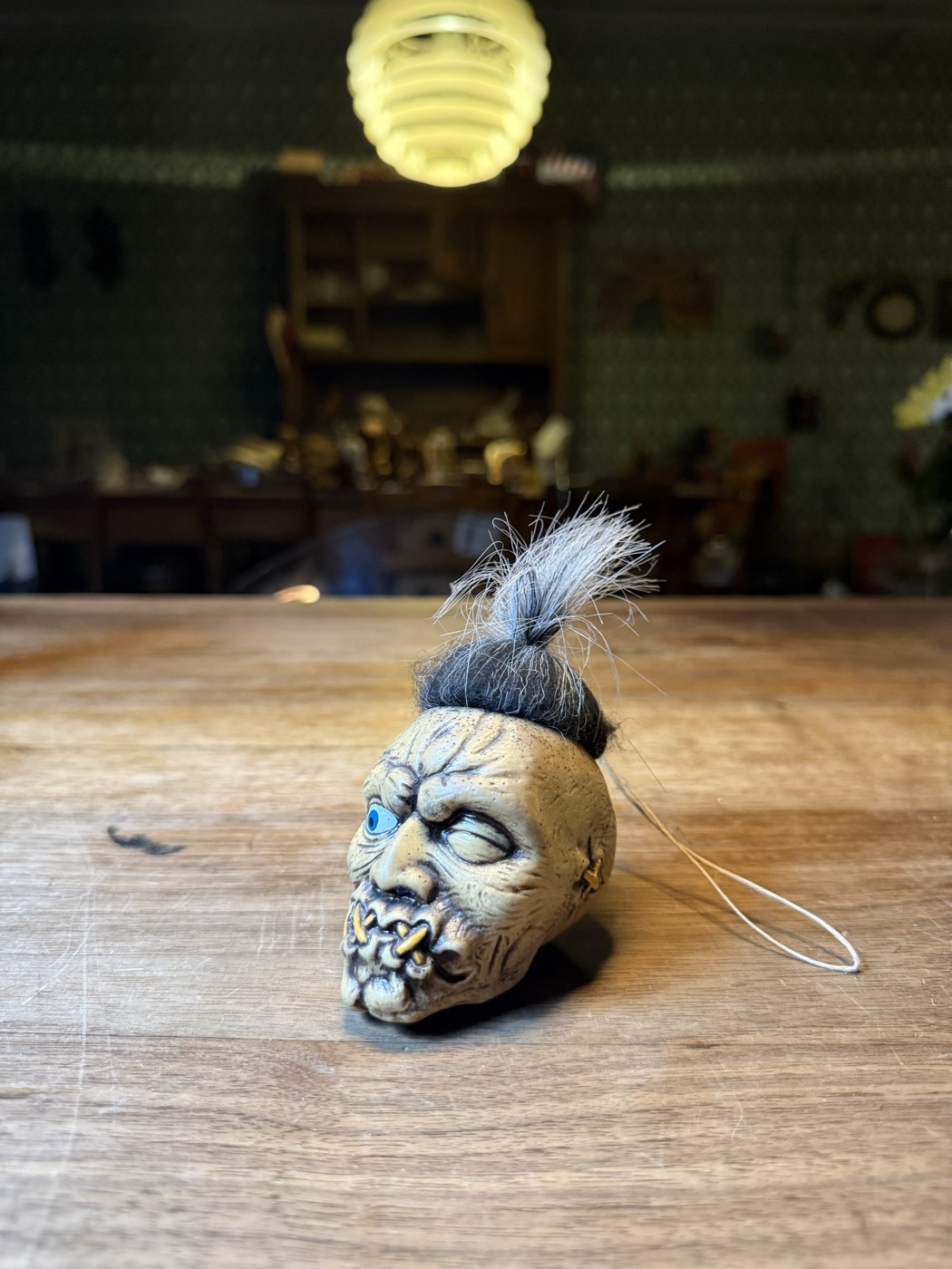Shrunken Head · Schrumpfkopf-Anhänger