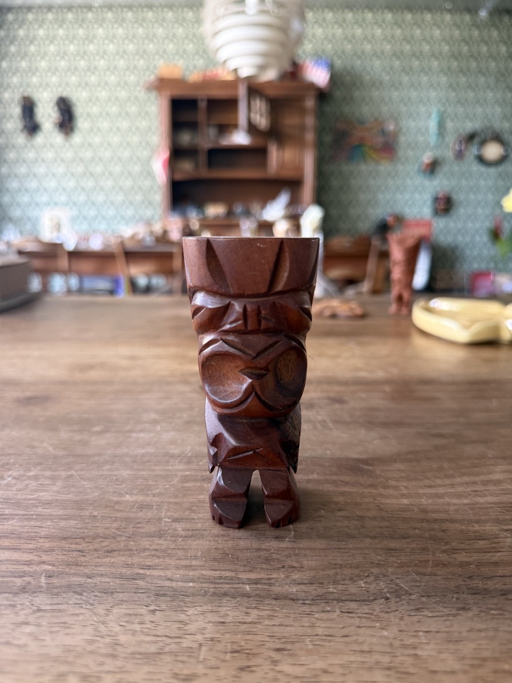 Holz-Tikibecher, dunkel