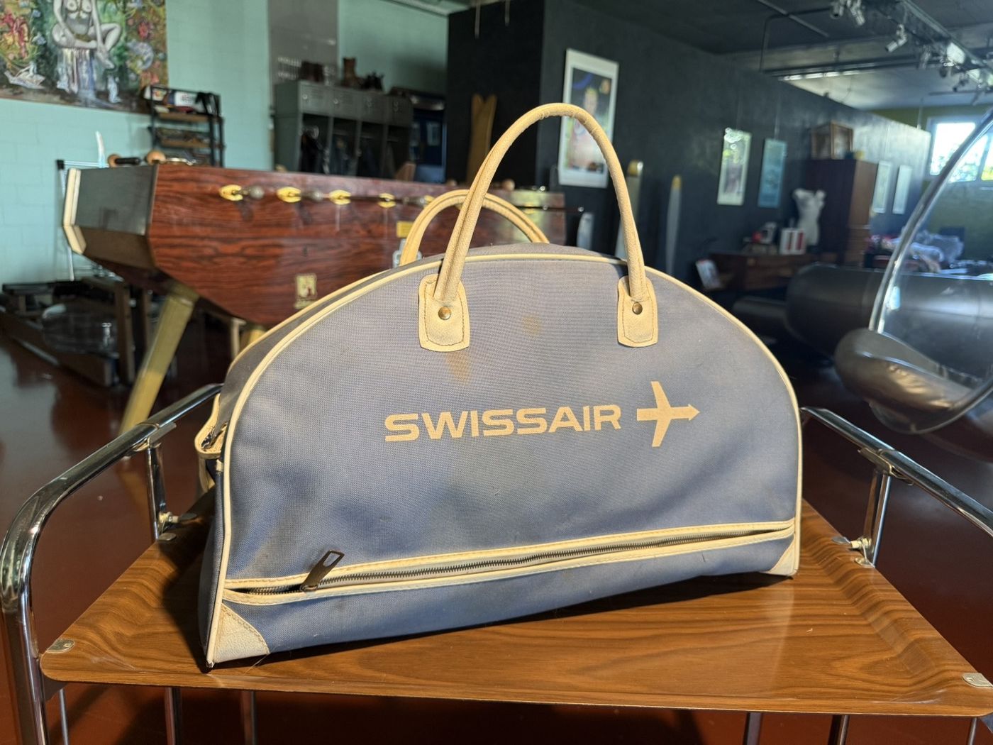 Swissair Halbmond-Tasche