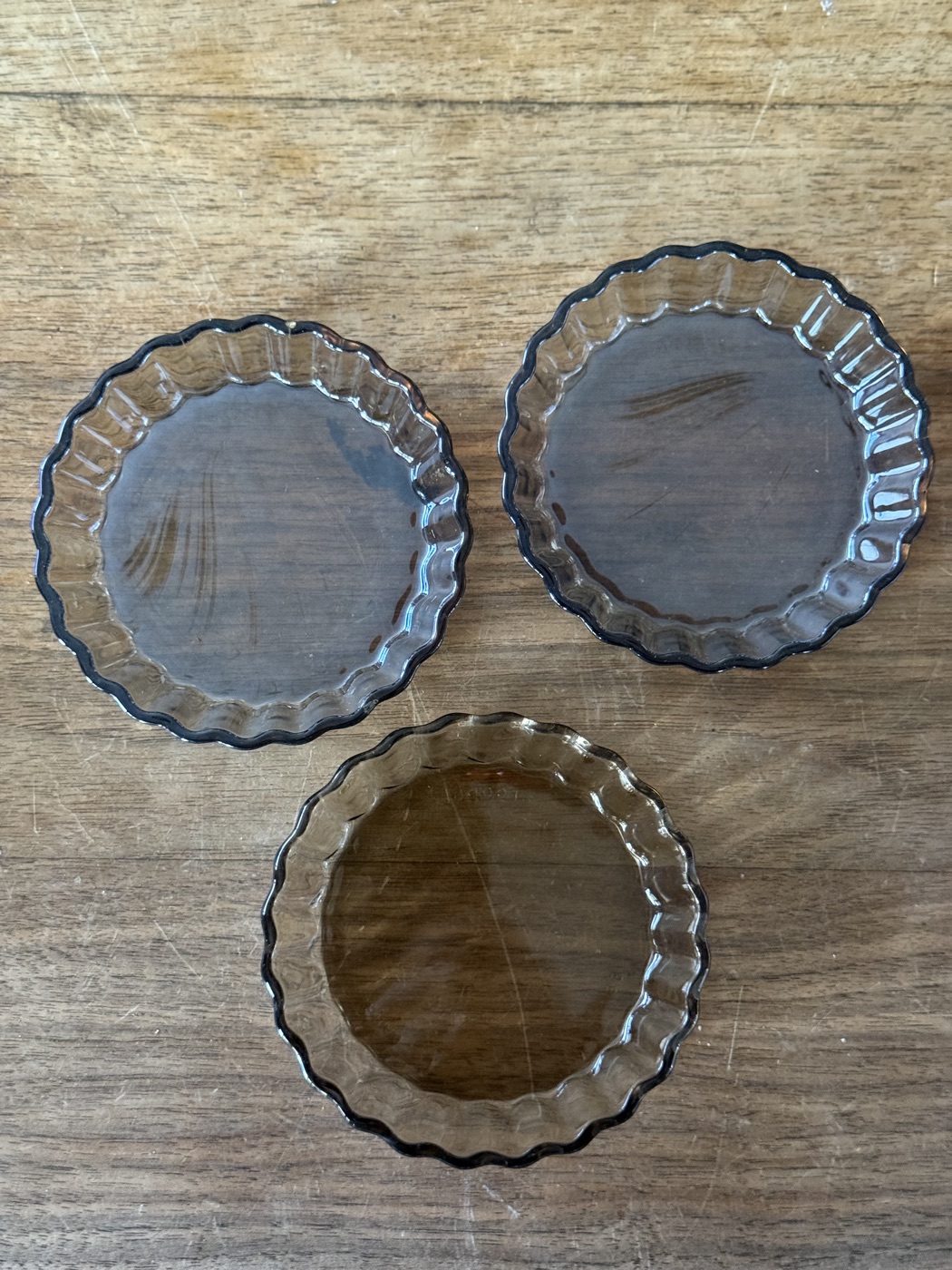 Drei Glasschälchen in Rauchglas