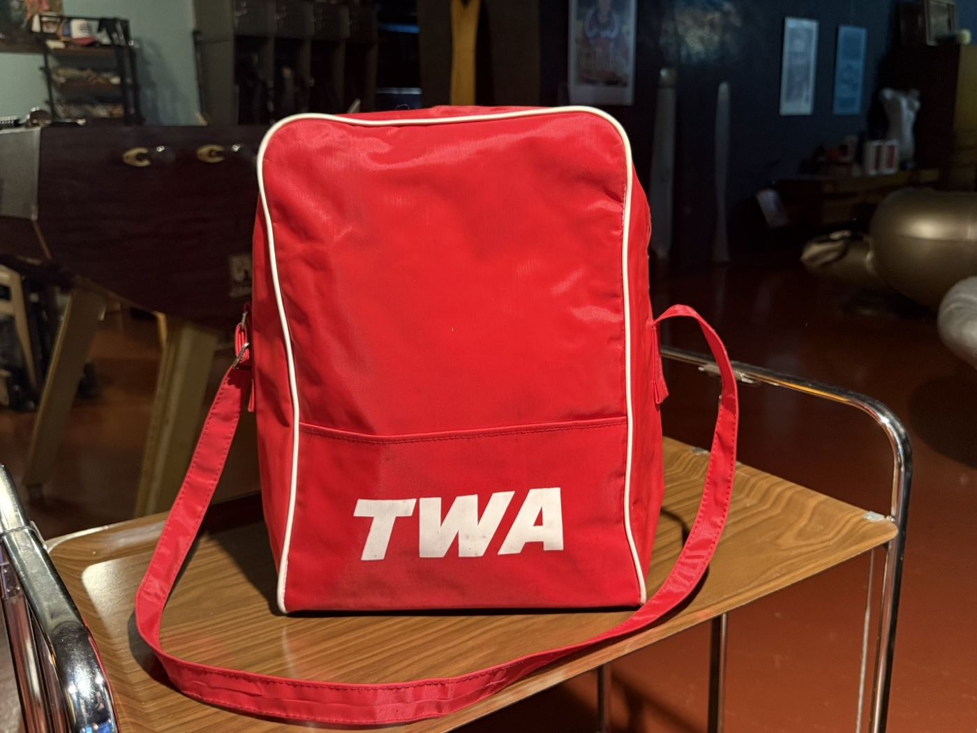 TWA Bordtasche · rot