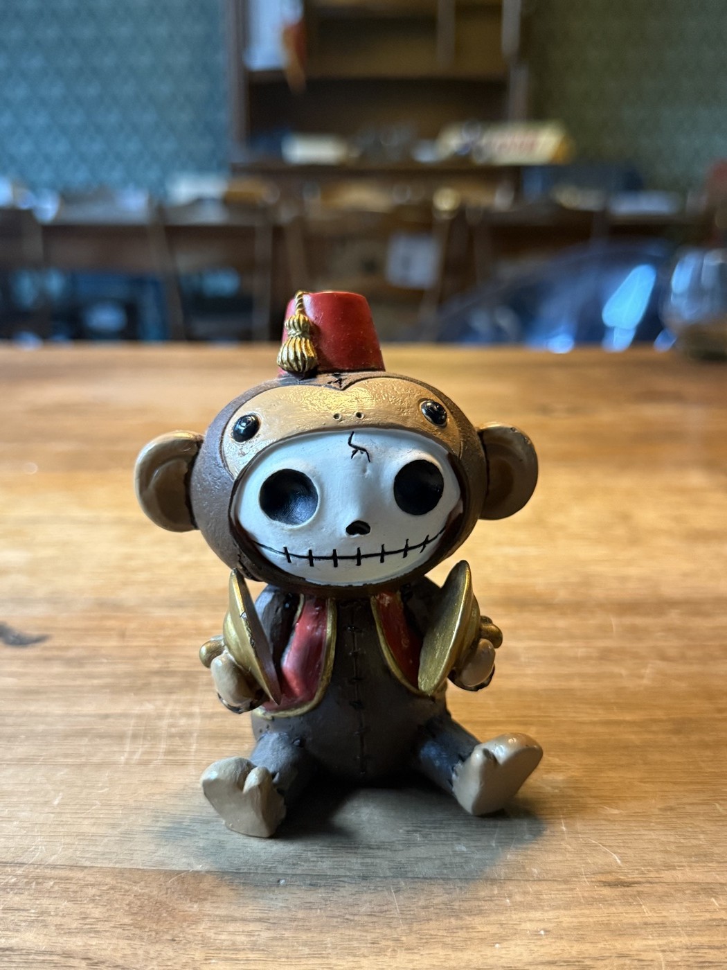 Furrybones-Figur · Affe mit Fez