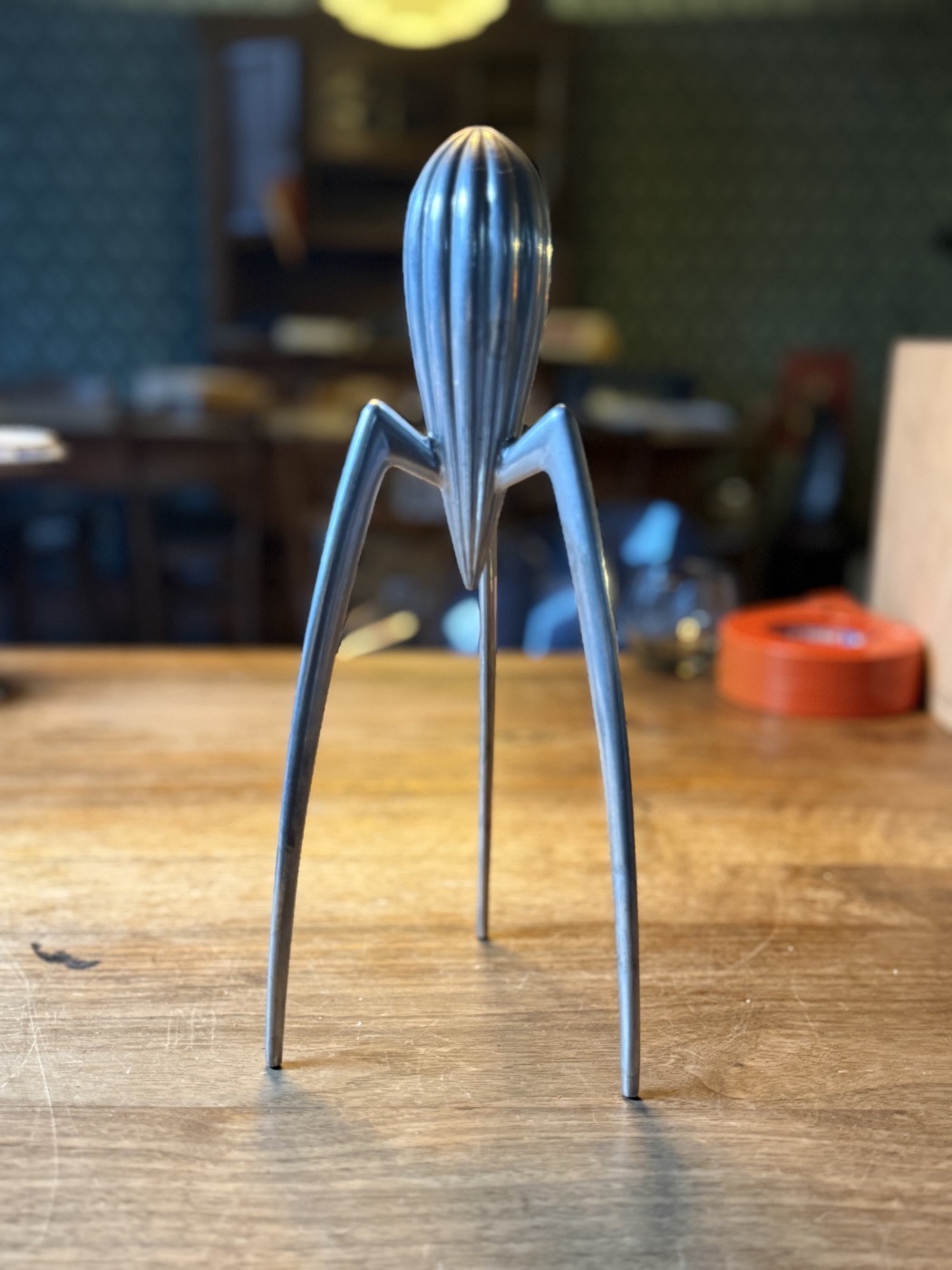 Alessi «Juicy Salif» · Zitronenpresse von Philippe Starck