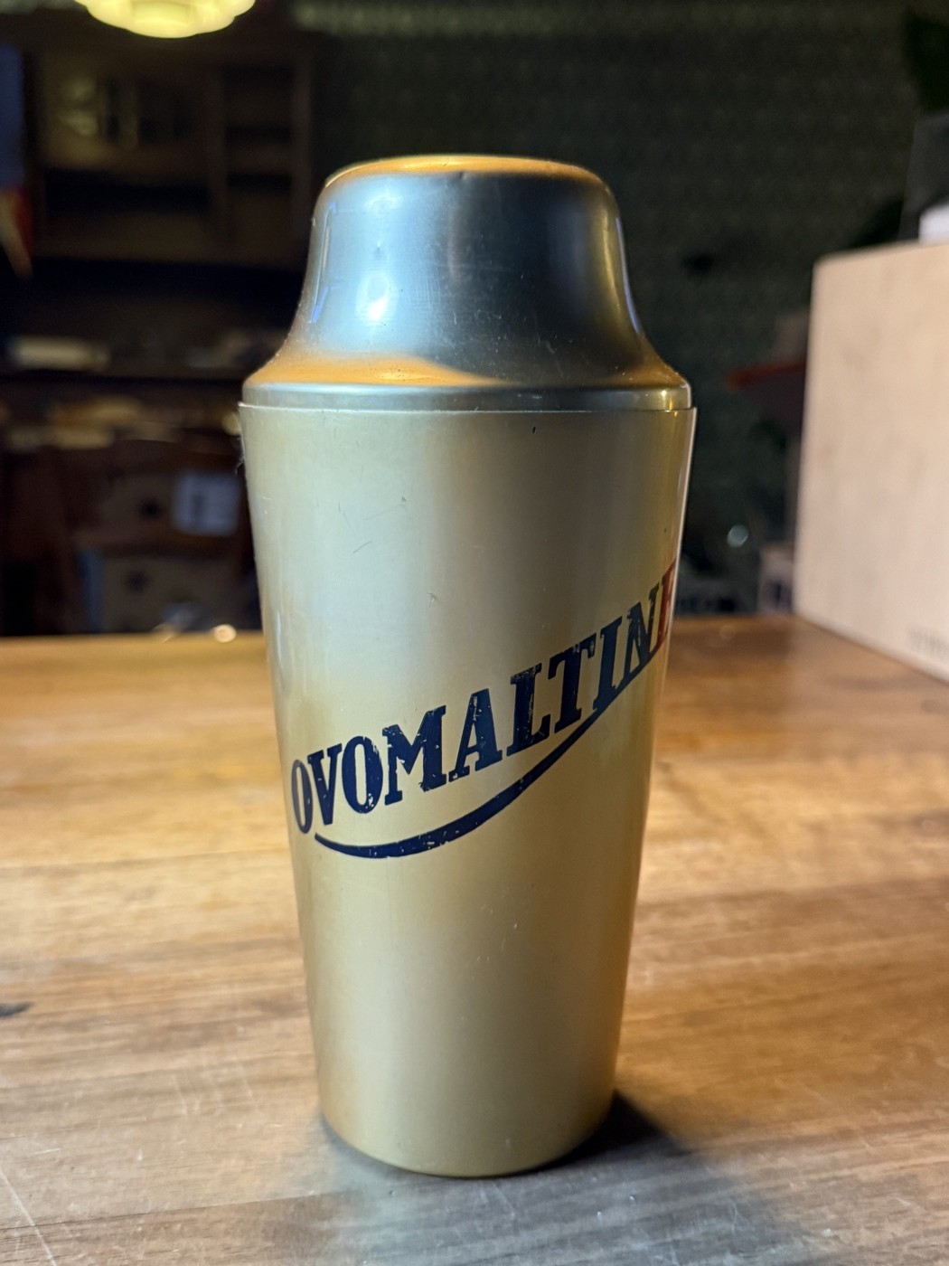 Ovomaltine Cocktail-Shaker