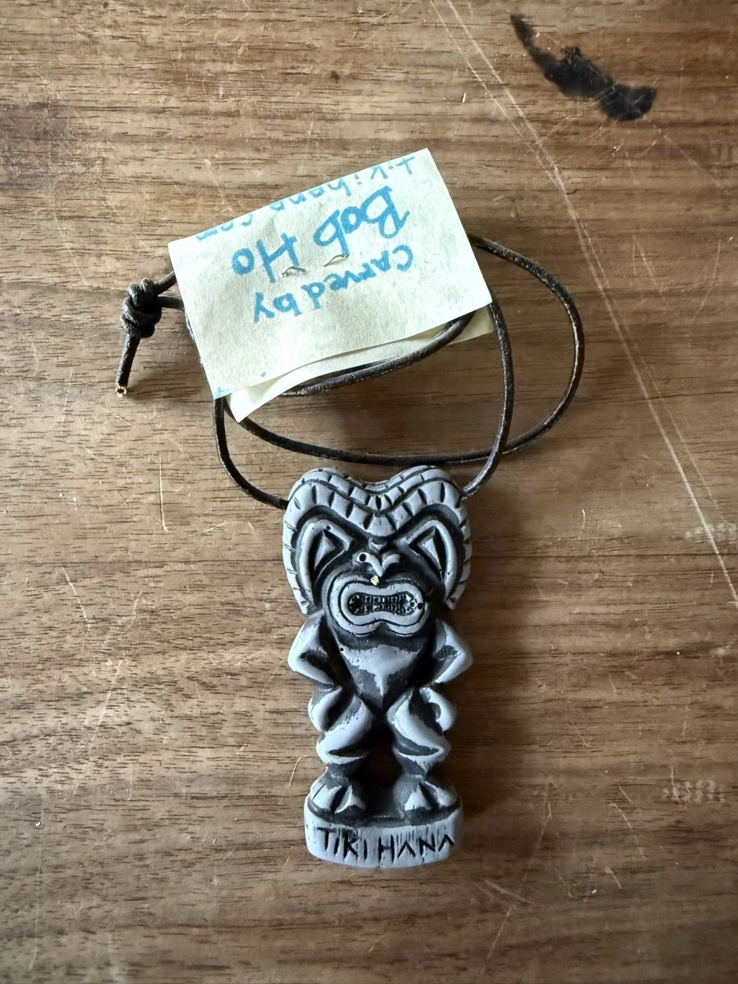 Bob-Ho-Tiki, grau