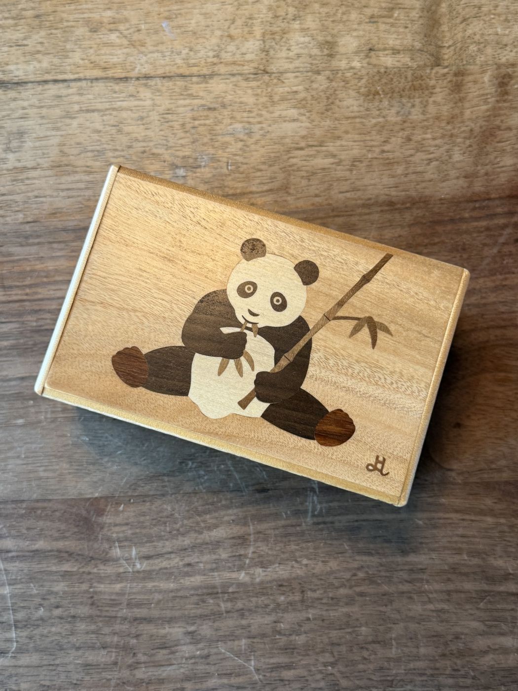 Japanische Puzzlebox «27 Step» · Panda-Intarsie