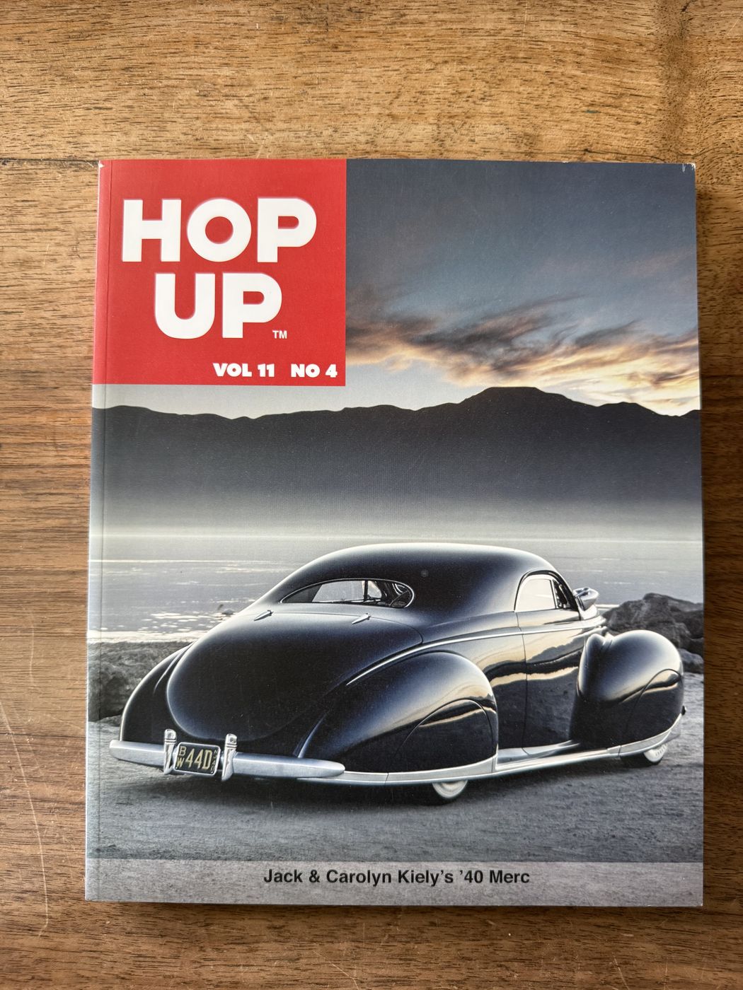 Hop Up · Vol. 11 No. 4