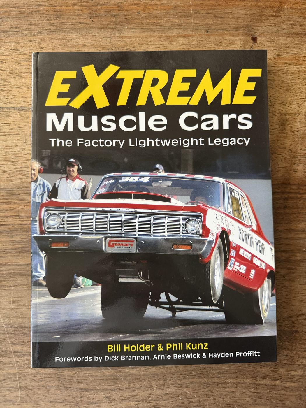 Extreme Muscle Cars · The Factory Lightweight Legacy