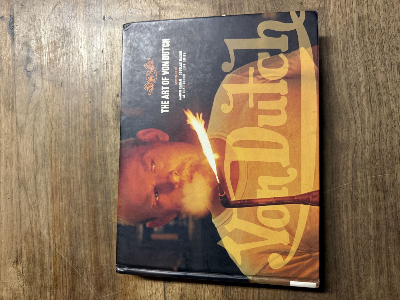 The Art of Von Dutch · von vier Machern signiert · Bibliotheksexemplar