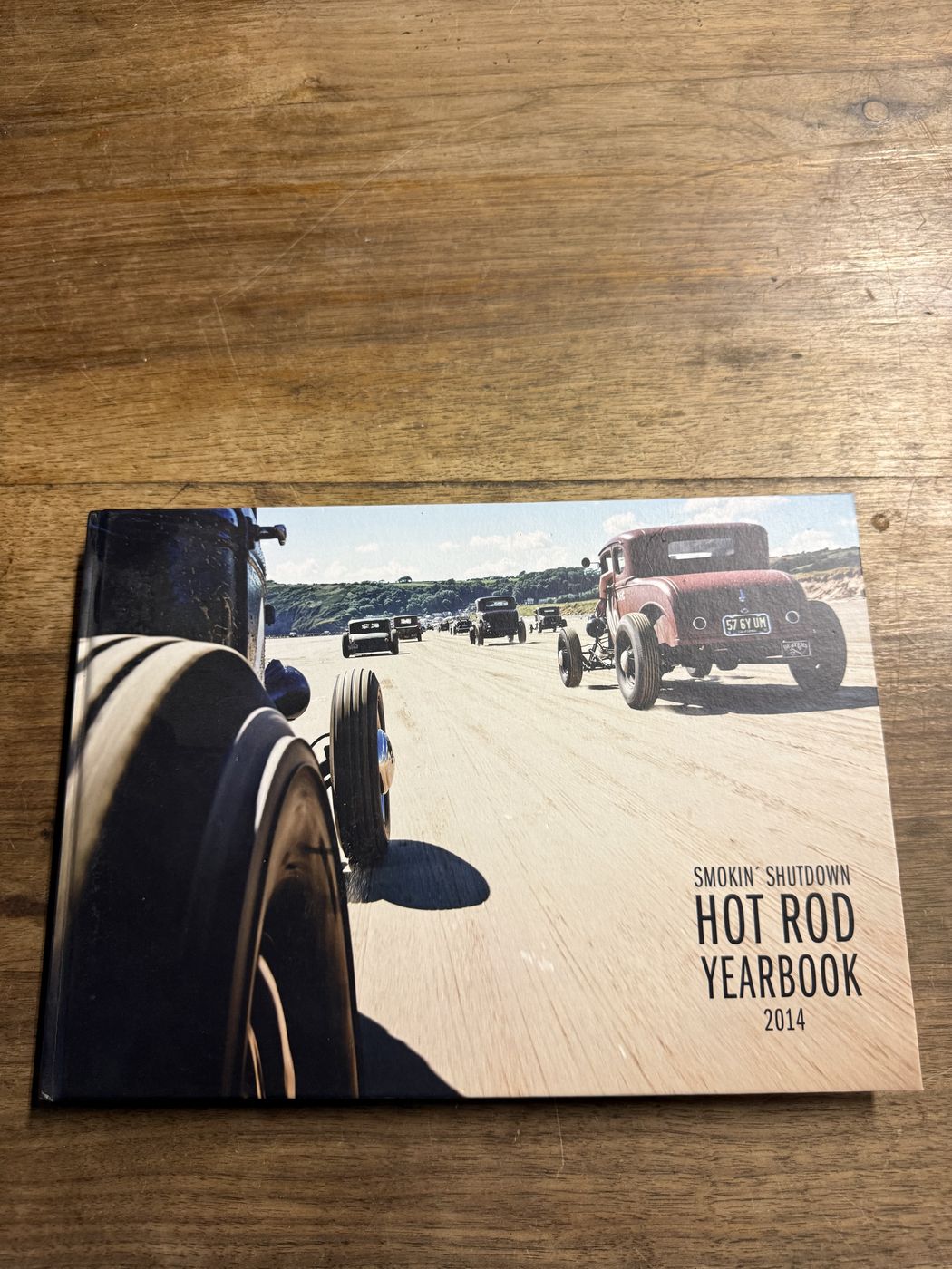 Smokin' Shutdown Hot Rod Yearbook 2014